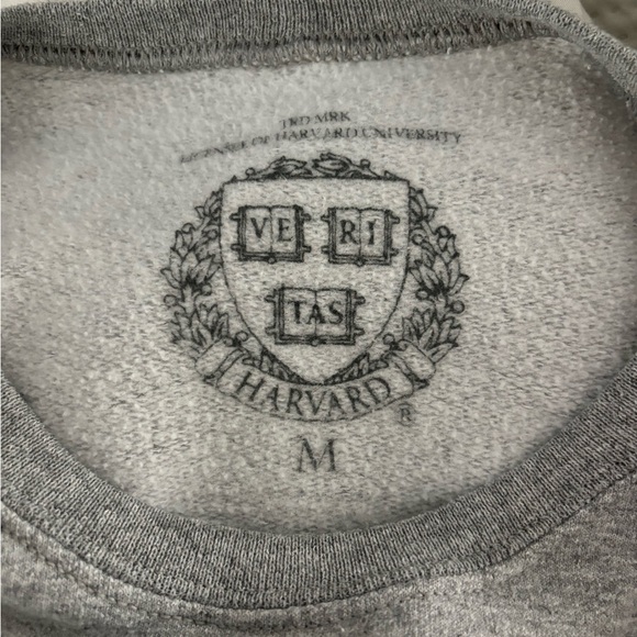 Harvard sweatshirt - Picture 2 of 3